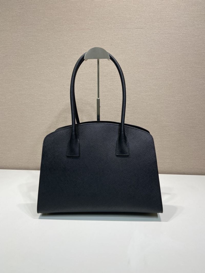 Pra*a tote bags